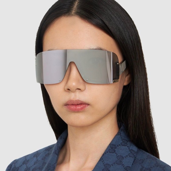 NEW GG1637S 002 GUCCI SHIELD WOMEN SUNGLASSES GREY GUCCI - Picture 3 of 12